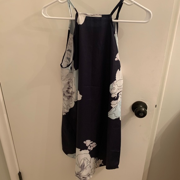 Sundress - Picture 4 of 5